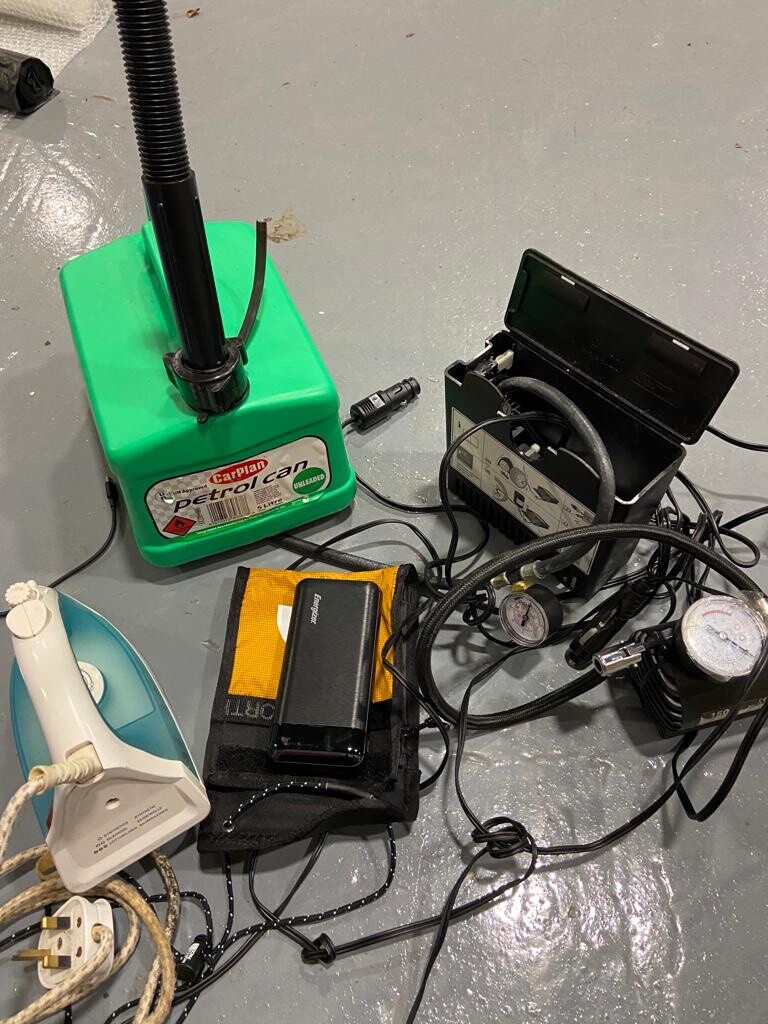 Abandoned Storage Unit Oldham OL84PS Lot L0C9 eBay