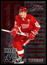 1994-95 Flair Hot Numbers 10/10 Steve Yzerman ** Detroit Red Wings #10