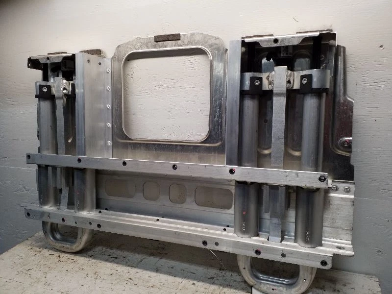 Roll Bar Fits 2006 2007 2008 2009 2010 BMW 650i 685867 - Image 3 of 4