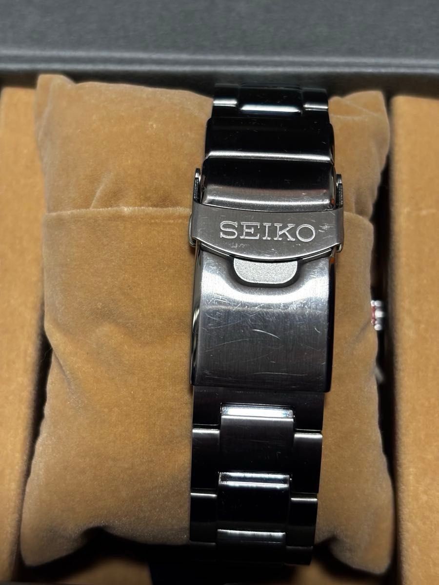 Seiko Prospex SBDJ051 Solar Diver Red Second Hand Sapphire Crystal image 5