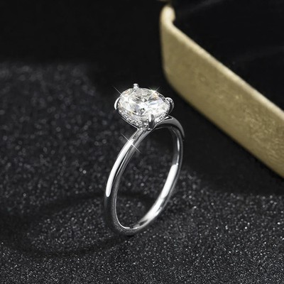 Laborgefertigter Diamant-Ring 2,0 kt Ovalschliff Test bestanden 18 K Gold Krappenfassung