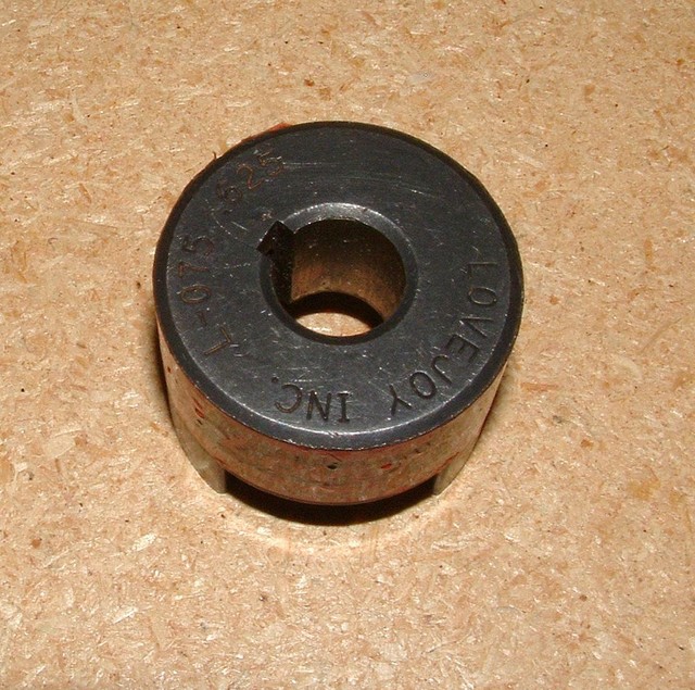 LOVEJOY L075 JAW COUPLING HALF .625 LO75 5/8 USED 2 eBay