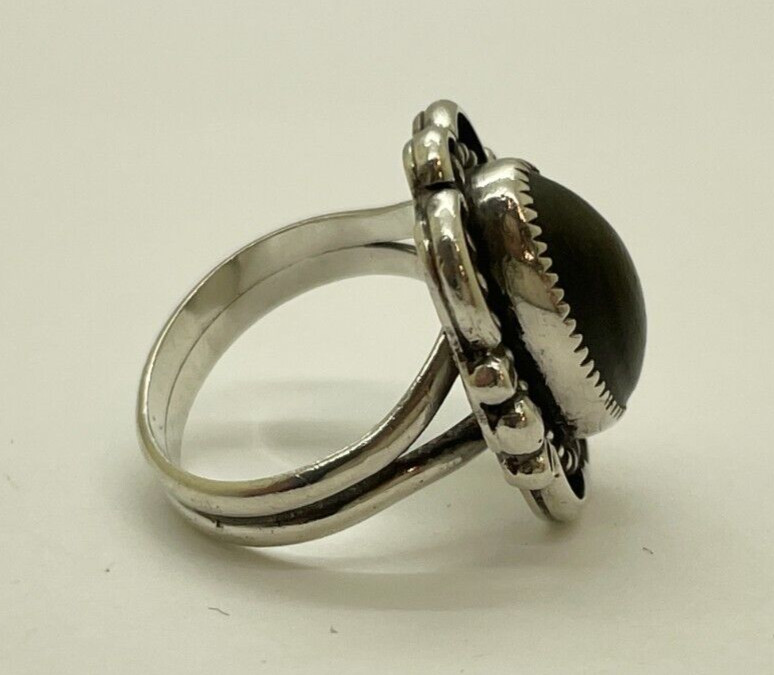 Native American Sterling Ring Signed "MT" - image 4