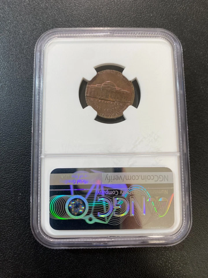 1979 NICKEL STRUCK ON CENT BLANK ERROR NGC MS-63 - UNCIRCULATED - SLABBED - 5C - Image 2 of 4