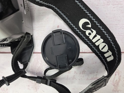 Canon EOS Digital Rebel 300D DSLR Camera EFS 18-55 MM Zoom Lens, Bag, Charger - Picture 12 of 24