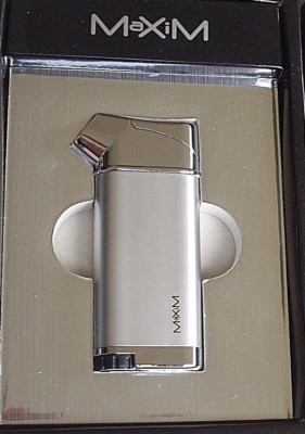  Pfeifenfeuerzeug  Massives Pfeifenfeuerzeug  Maxim ''blue flame'' silber NEU!