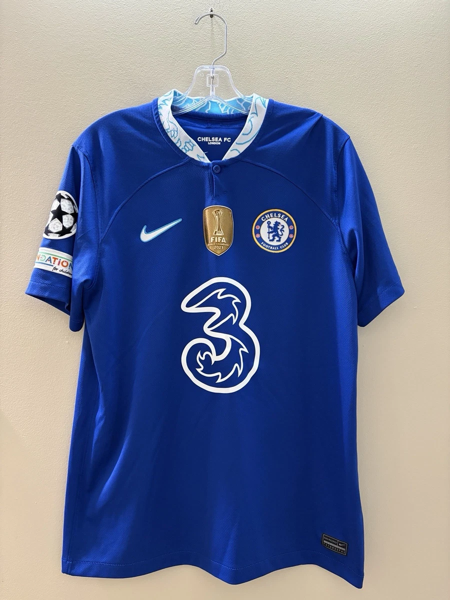 Preços baixos em Tamanho M Chelsea Clube Internacional de Camisas