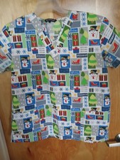 WOMAN'S LARGE SCRUB TOP SHIRT WINTER THEMED SNOWMAN CHRISTMAS BY CASSANDRA O