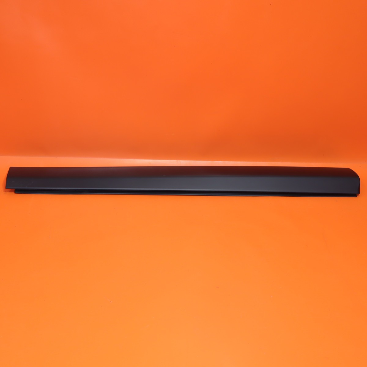 ROLLS ROYCE CULLINAN DOOR MOLDING RIGHT REAR 2017-2021 2022 2023 51137448584