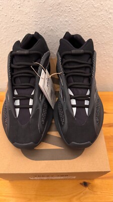 Adidas Yeezy 700 V3 DARK Glow US 8 EU 41 1/3 UK 7.5 DS NEU Ungetragen