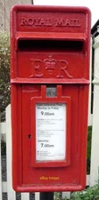 Photo 6x4 Close up, Elizabeth II postbox on Old Road, Acle Postbox No. NR c2016