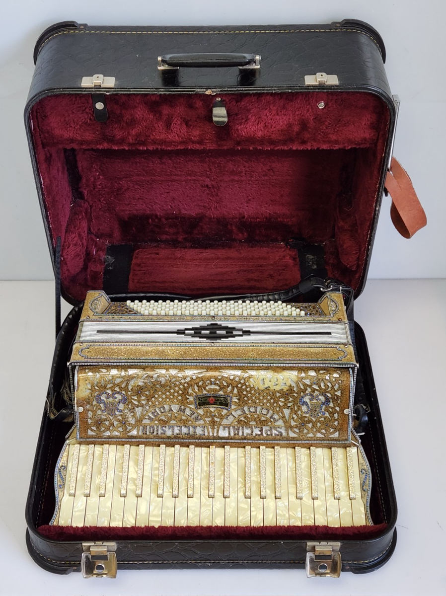 Special Model Excelsior New York 1927-1928 Piano Accordion with
