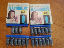 Vintage Sylvania AG1B Blue Dot Camera Flashbulbs in Box 18 Bulbs