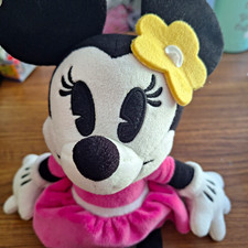 Disney Store Minnie Mouse Plush Stuffed Collectible Pink Dress Yellow Shoes