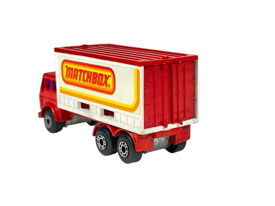 Matchbox Lesney Superfast MB42 'Matchbox' Mercedes Container Truck w/K Box - Image 3 of 4