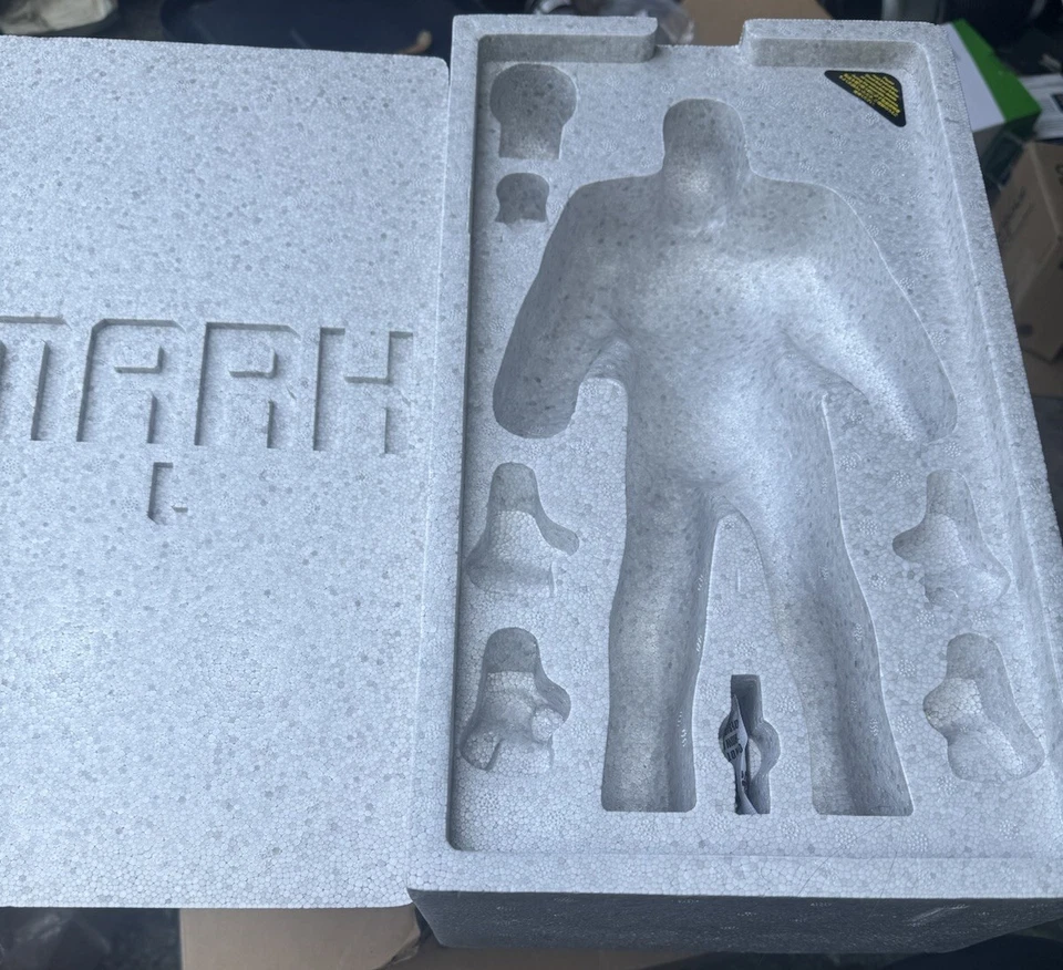 Empty Box Hot Toys MMS473D23 InfinityWar Iron Man Mark L 50 Diecast W/ Brown Box - Image 4 of 4