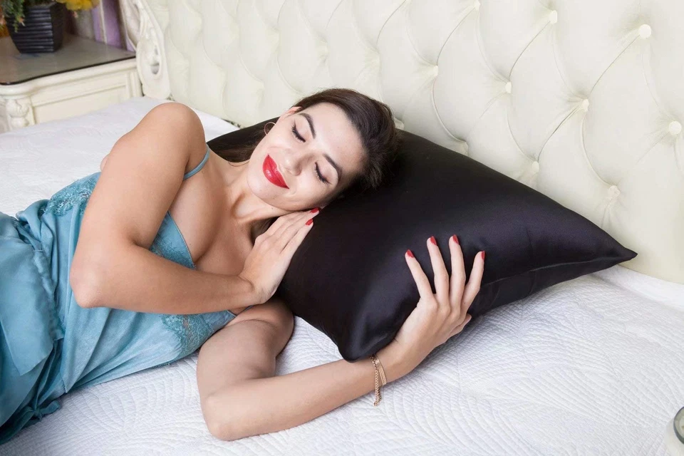 Fronha de seda BlueHills 100% pura amoreira natural macia ambos os lados 1 pacote com 6... - Imagem 2 de 4