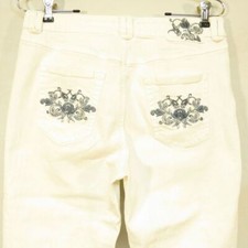Chico's Platinum Capri Jeans White with Blue Embroidery Pockets Size 0.5