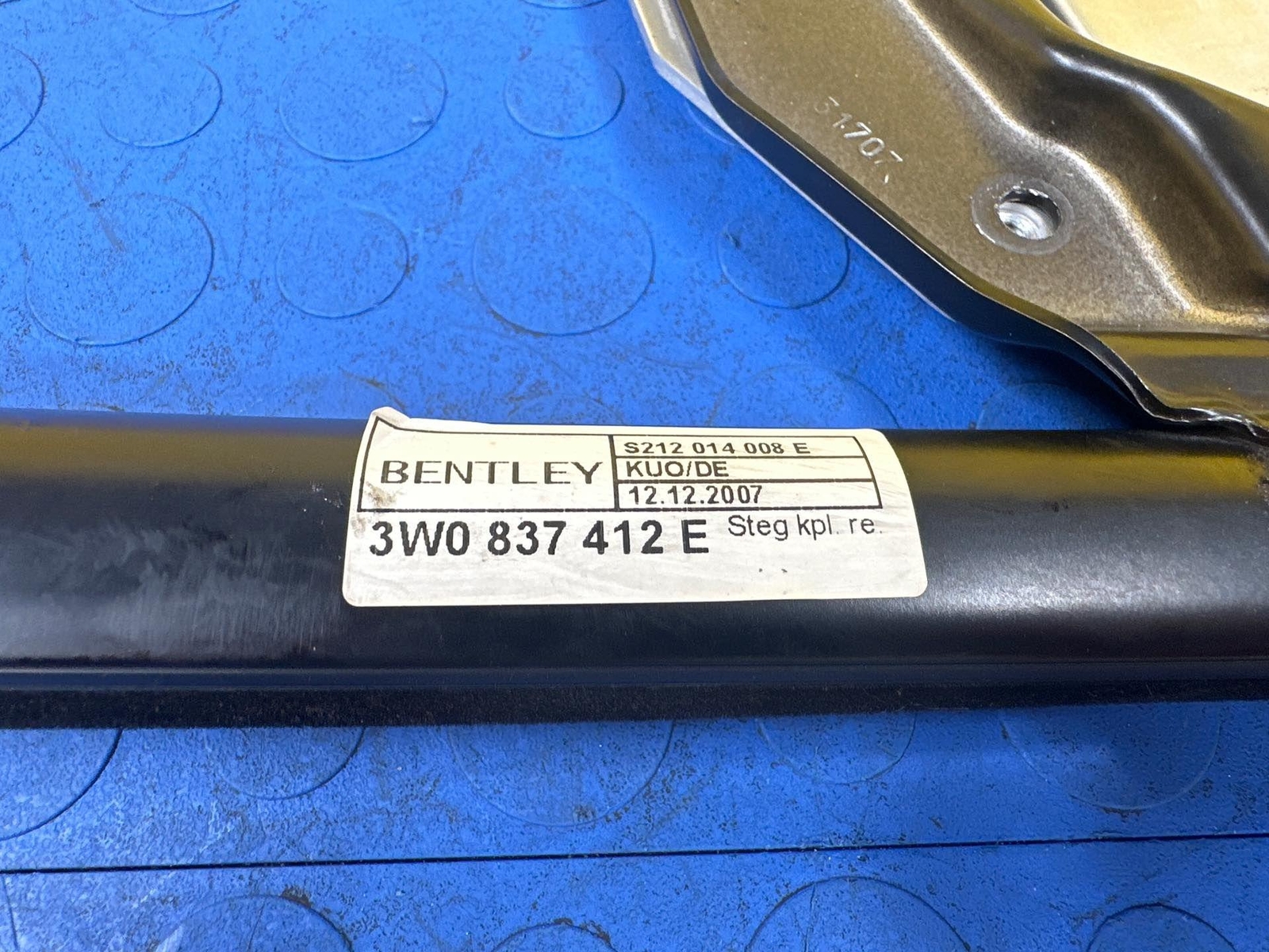 06 07 08 09 BENTLEY Continental GT Coupe Front RH Querter Window OEM 3W8845114C