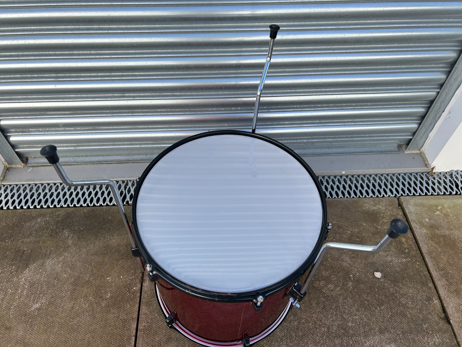 Gear4music 16'' x 16'' Floor Tom with Legs Wood Shell- Red photo 5