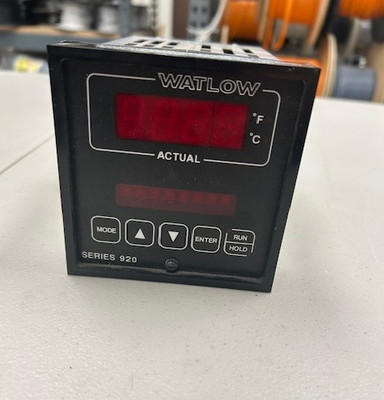 Watlow Digital Temperature Controller Series 920