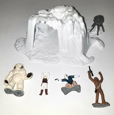 Kenner Star Wars Wampa Cave Playset Figure Lot Probot Hoth Micro Collection