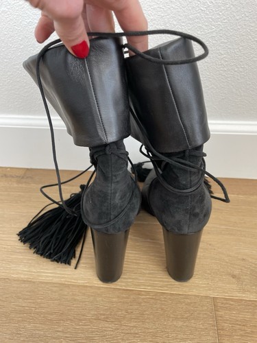 Saint Laurent Black Tanger 105 Tasseled Ankle Boots/Booties Size 38.5 - Picture 4 of 7