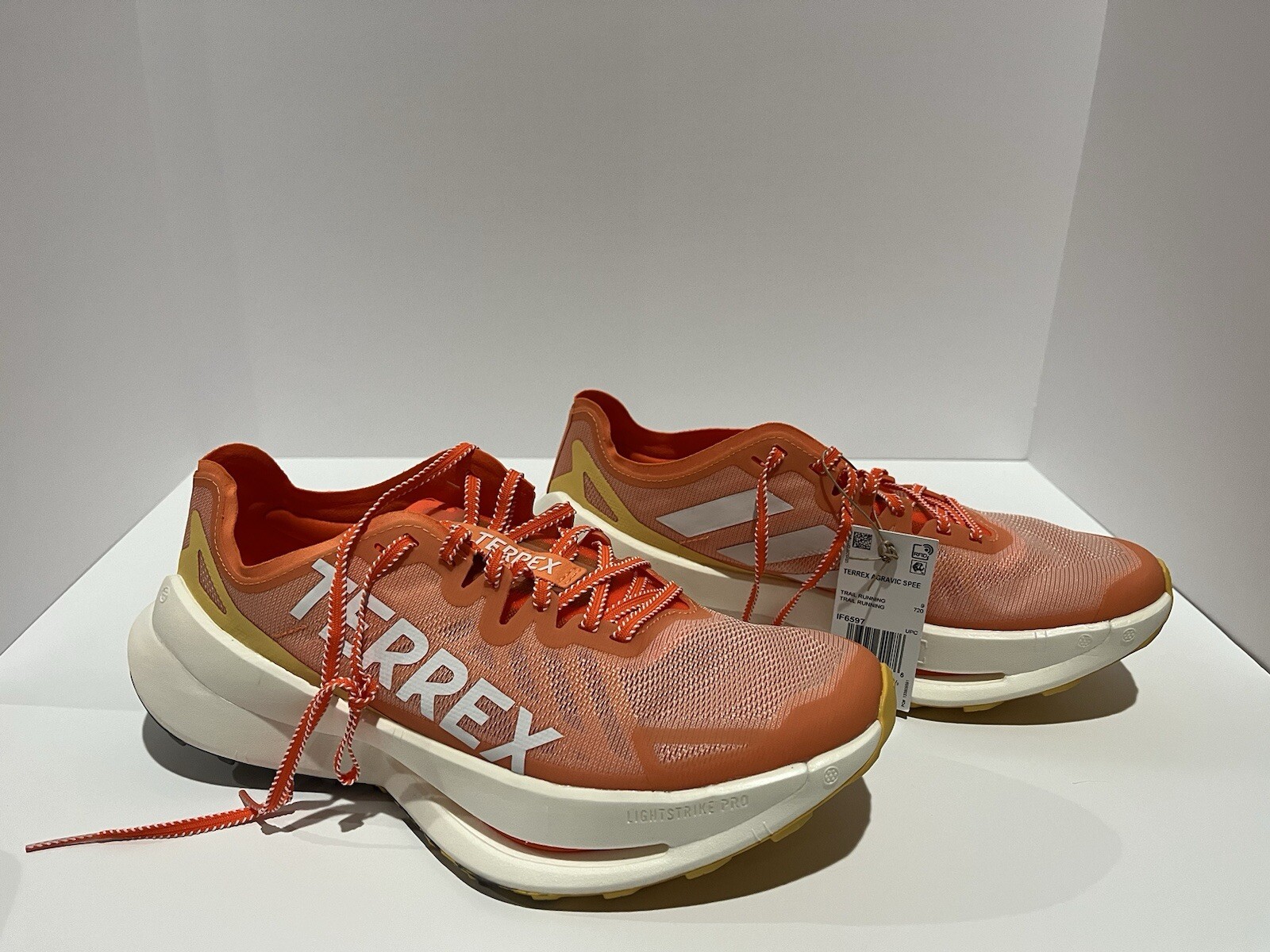 New Adidas Terrex Agravic Speed Wmns sz 10.5 Shoes Ultra Trail Amber Tint IF6597