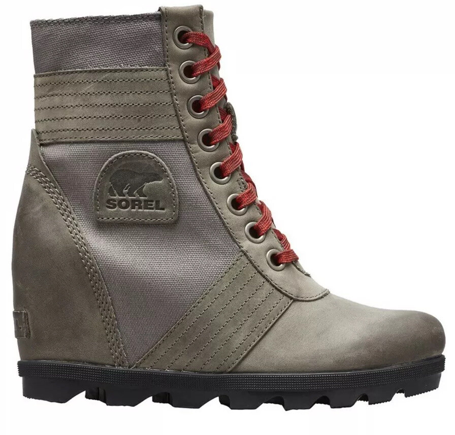 sorel textured ankle boots