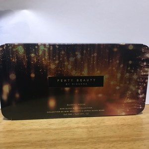 Fenty Beauty By Rihanna Glossy Posse Mini Gloss Bomb Collection 5 X 8 Fl Oz Ebay