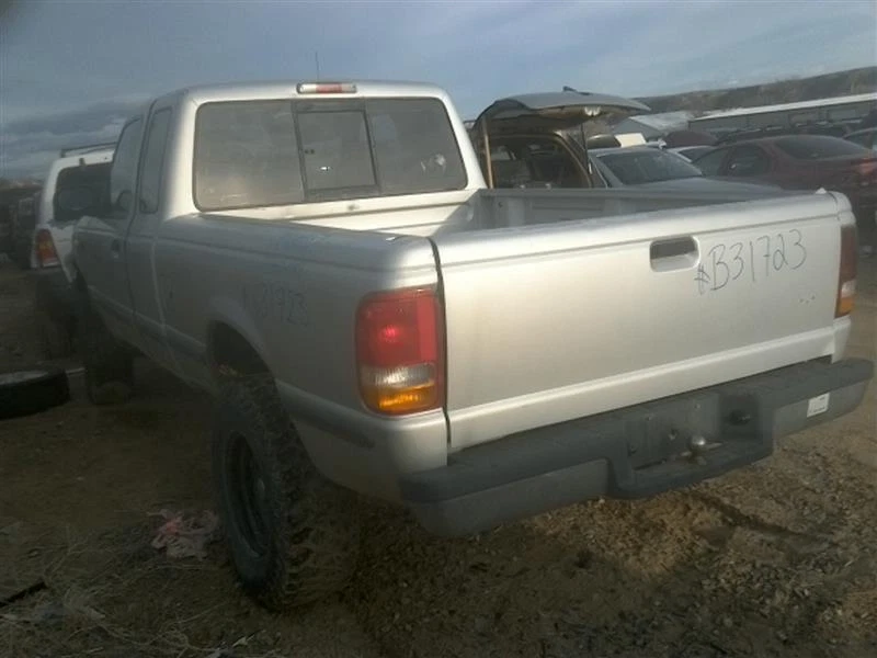 Used Air Cleaner Assembly fits: 1994 Ford Ranger 4.0 Grade A - Image 4 of 4