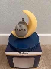 Pusheen Box Fall 2020 Vinyl Figure: Moon Pusheen - Open Box