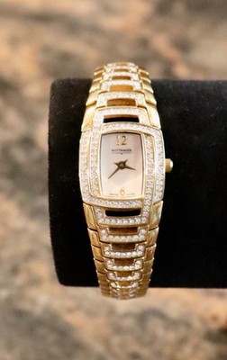 VINTAGE WITTNAUER SWISS 12L030 GOLD SAPPHIRE CRYSTAL QUARTZ WOMENS