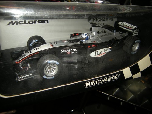 1:18 Minichamps McLaren Mercedes MP4-18 TestCar 2003 David Coulthard in OVP - 第 1/1 張圖片