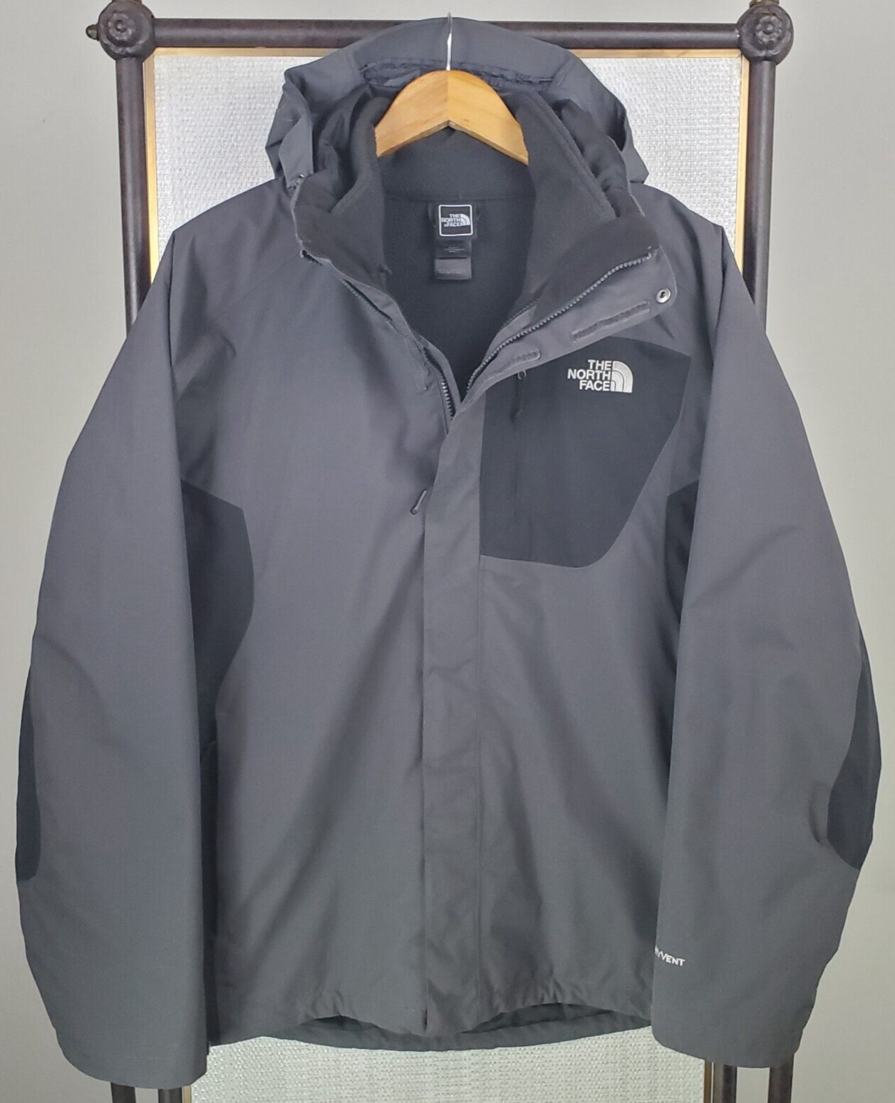 NORTH FACE Size Large 3 in 1 Tri-Climate Waterproof Hooded Jacket Full Zip Gray image 2