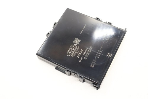 2019 - 2022 TOYOTA AVALON KEYLESS ENTRY SMART KEY ANTENNA MODULE OEM 8999007251 - Foto 2 di 12