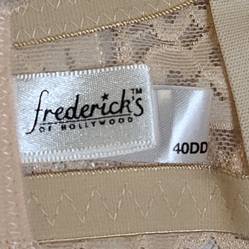 NWT Frederick's of Hollywood Bra 40DD Lightly Lined Wired Nude Lace Sarah Jane - Picture 7 of 9