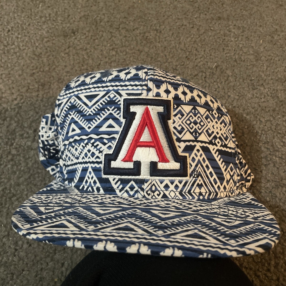 ARIZONA WILDCATS TOP OF THE WORLD TOWCAPS SNAPBACK BLUE WHITE HAT