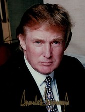 Donald J Trump 45th president SIGNED AUTOGRAPHED Picture Photo Authentic