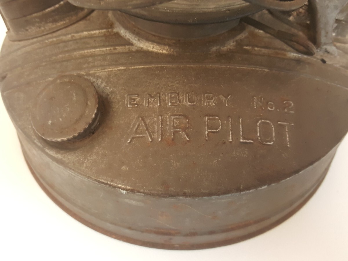Vintage antique 20s Embury #2 Air Pilot lantern lamp star bottom