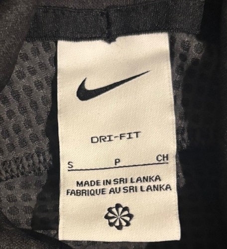 NWT Nike Academy Dri-Fit Long Sleeve Hooded Pullover Gray FB6489-010 Men’s Small - Picture 10 of 12