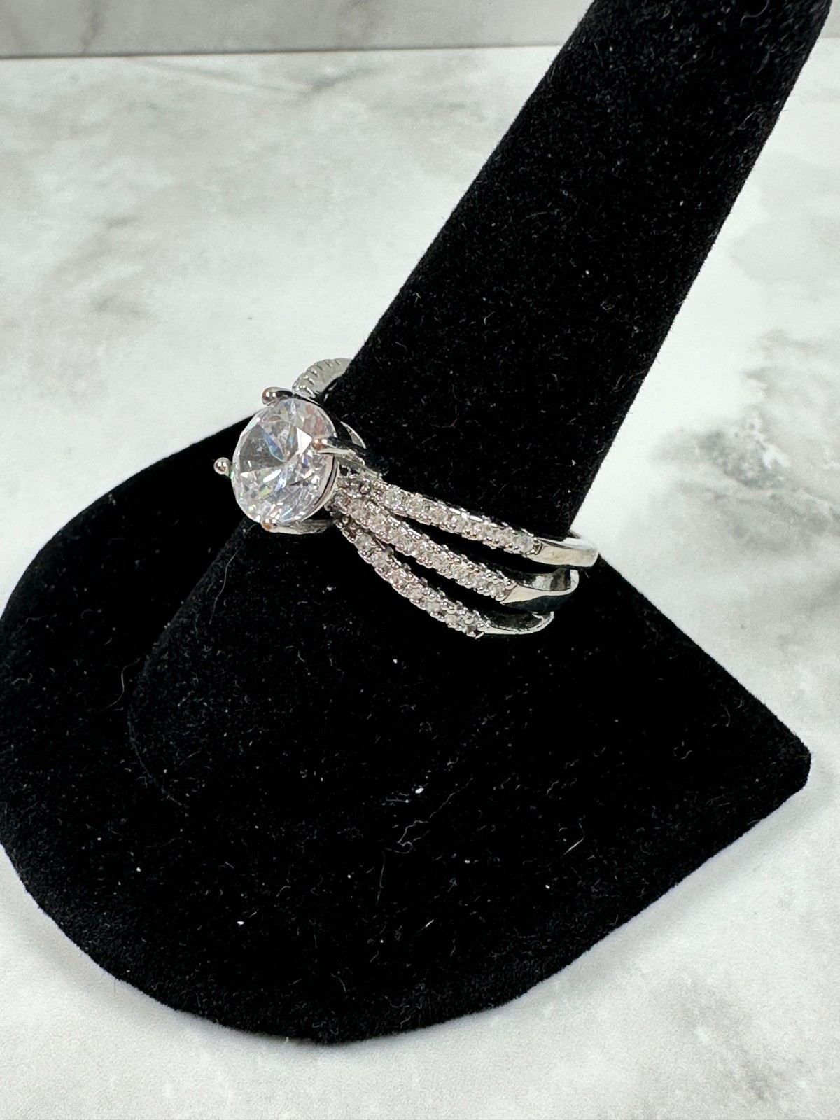 Sterling Silver Ring with Large Round Solitaire C… - image 3