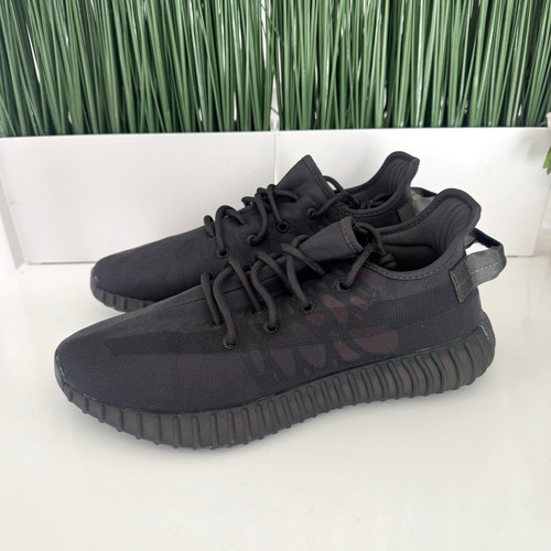 Adidas Yeezy Boost 350 V2 Mono Cinder Triple Black Mens Shoes GX3791 Size 11