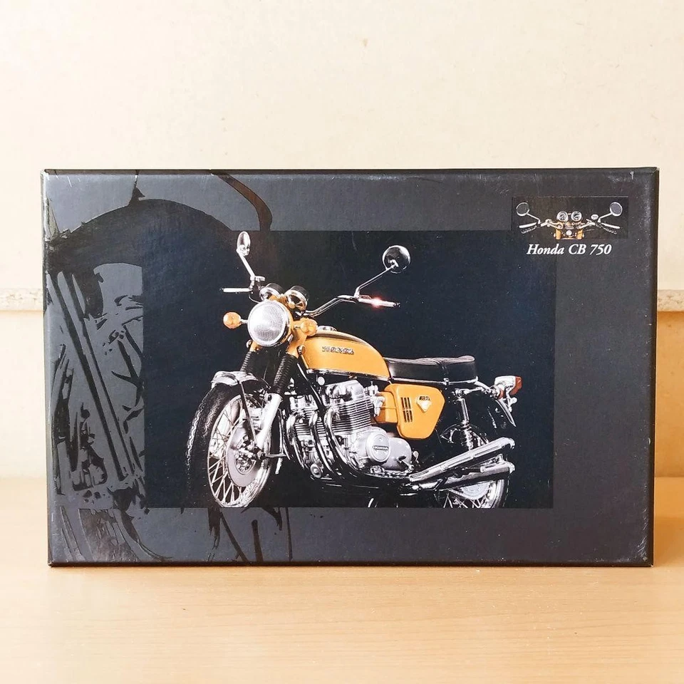 Minichamps 1/12 Honda CB750 K0 Candy Gold Motorcycle Model New - Image 2 of 4
