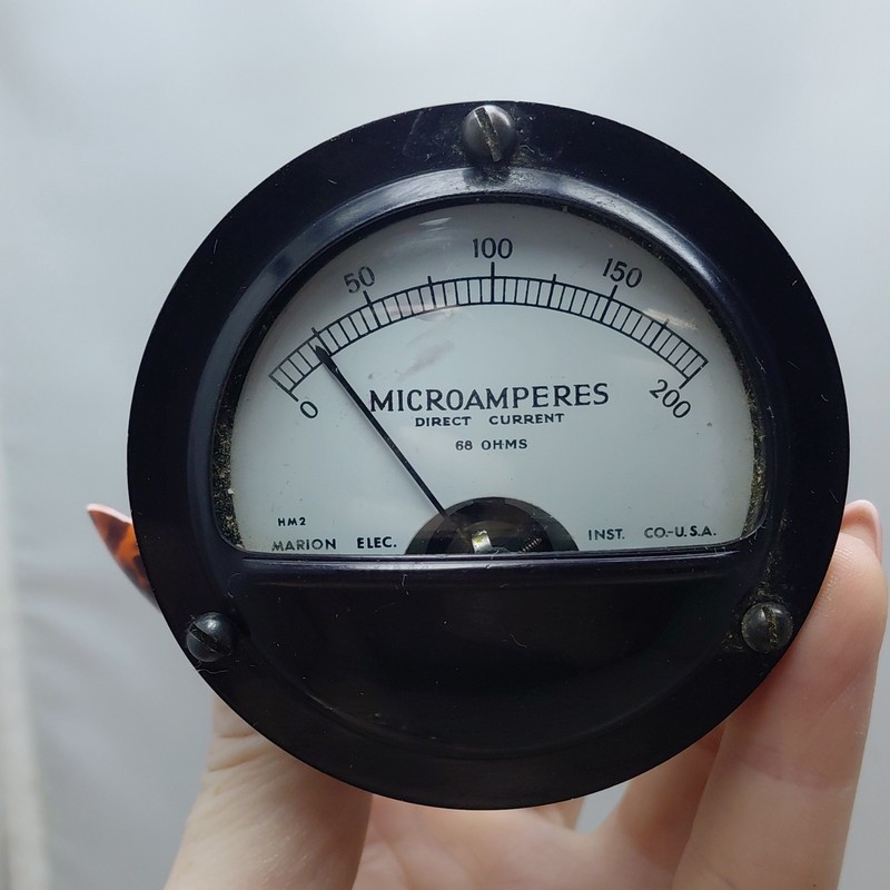 Vintage Marion Microamperes DC Meter Gauge 0-200 68 OHMS