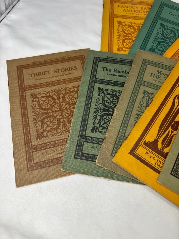 Instructor Literature Series (11 Booklets in total) The Snow Men-Little Plant Pe - Image 2 of 4