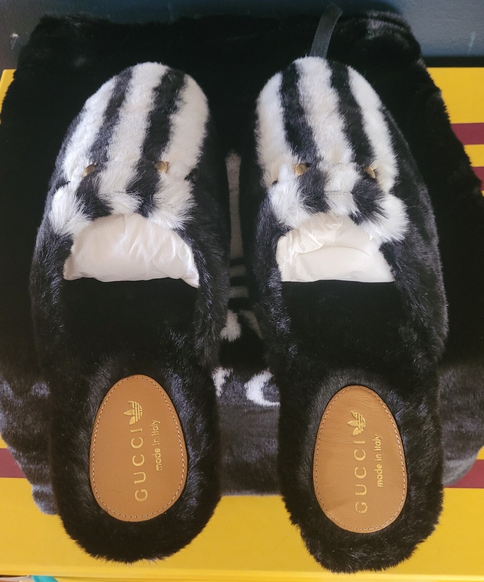 NEW GUCCI x ADIDAS™ W0MEN'S STRIPES FURY SLIDE WITH HORSEBIT