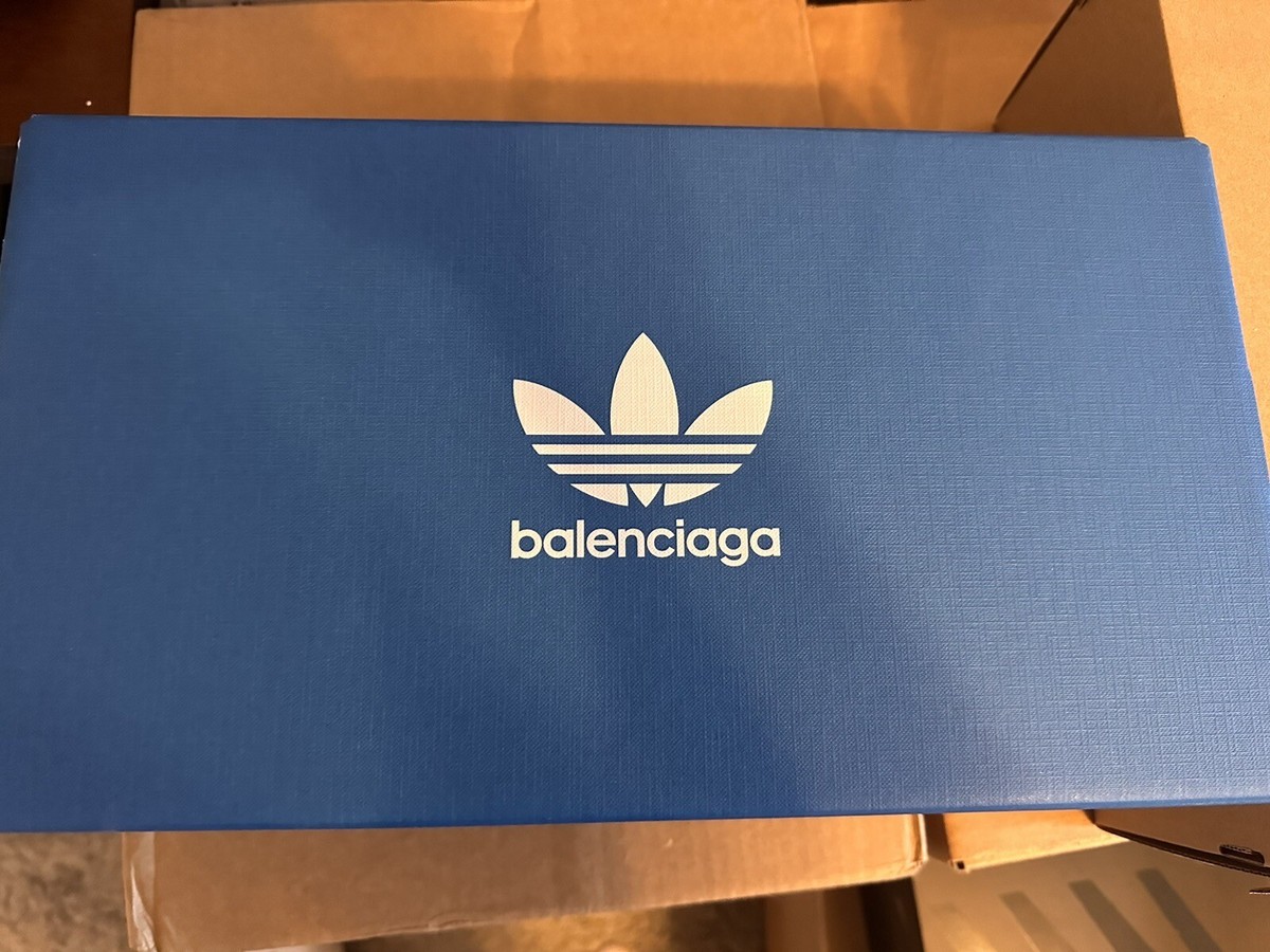 Size 11.5 US - Balenciaga x Adidas Stan Smith Men\'s Sneakers Black HP6780 - NIB Size 11 UK - Balenciaga x Adidas Stan Smith Men main image 2