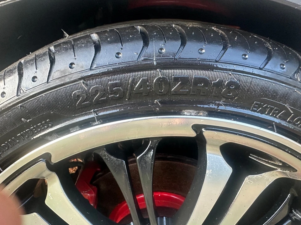 Alfa Romeo Spider - image 4 of 4