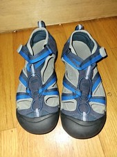 Keen Newport Water Sandals Size 5 Blue/Black HIKING EXCELLENT condition